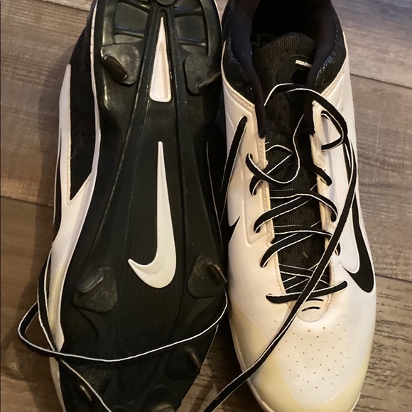 Men’s size 14 Nike baseball cleats metal spikes - Picture 3 of 5